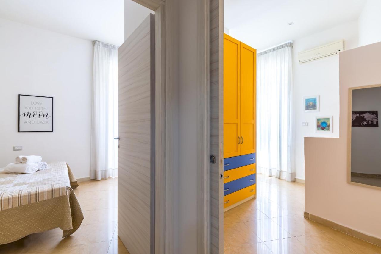 Rione Emanuele III - 4 Bedroom Apartment Nápoles Exterior foto