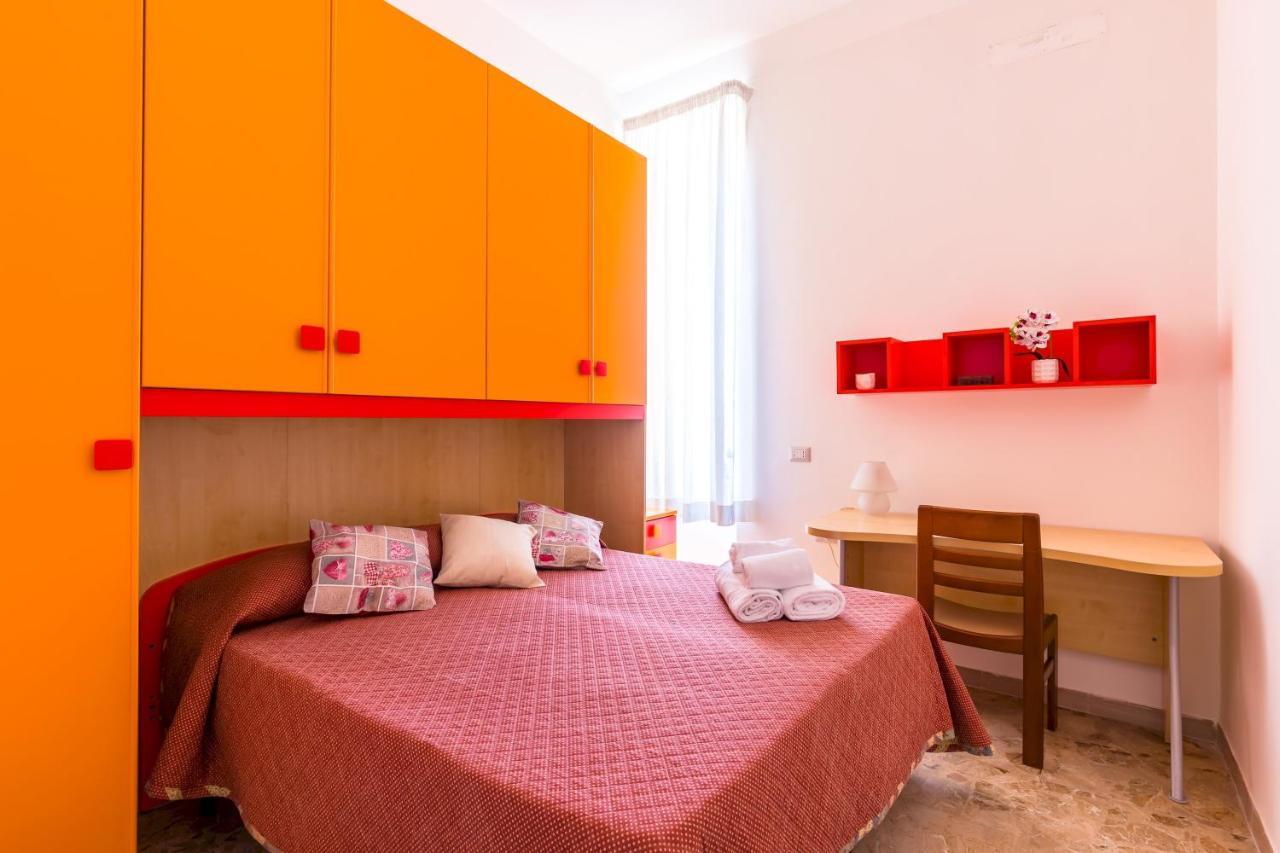 Rione Emanuele III - 4 Bedroom Apartment Nápoles Exterior foto